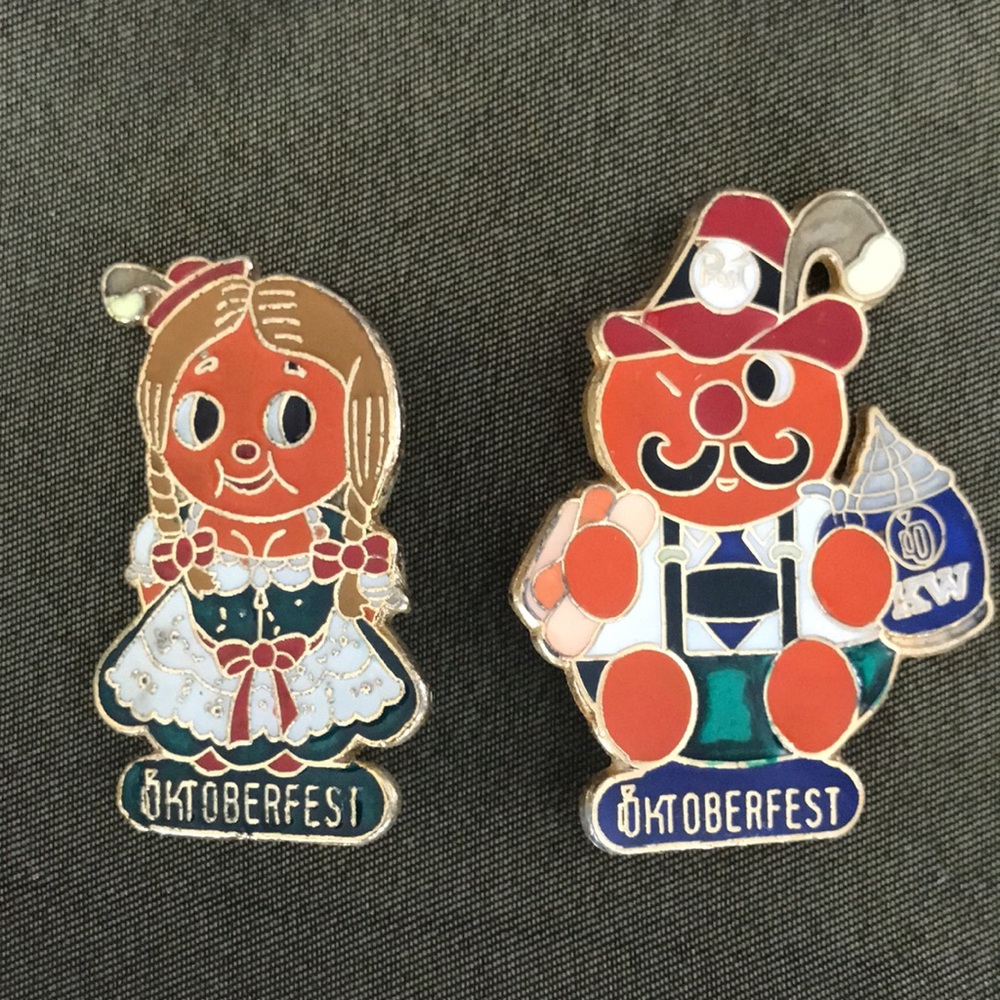 🍻Vintage KW Oktoberfest Pins